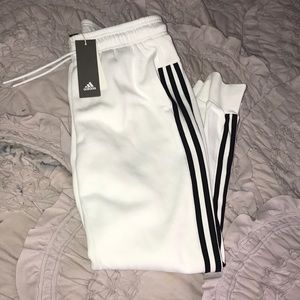 Adidas sweatpants